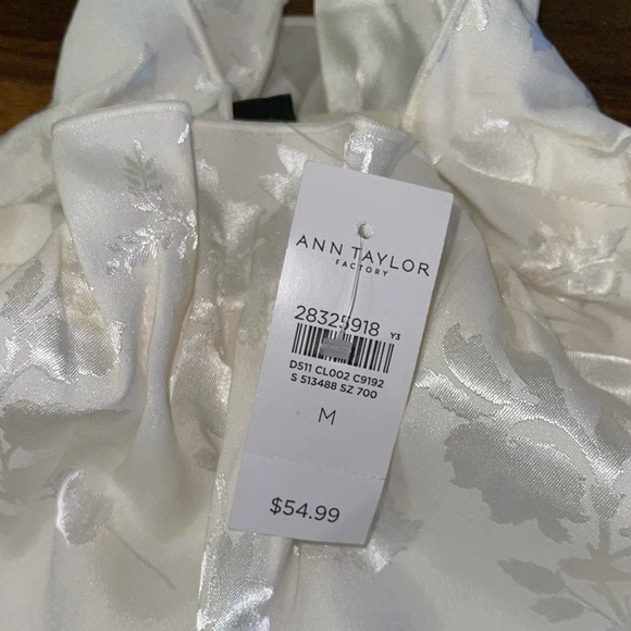 Ann Taylor Multi Floral Pleat Blouse - Picture 16 of 16